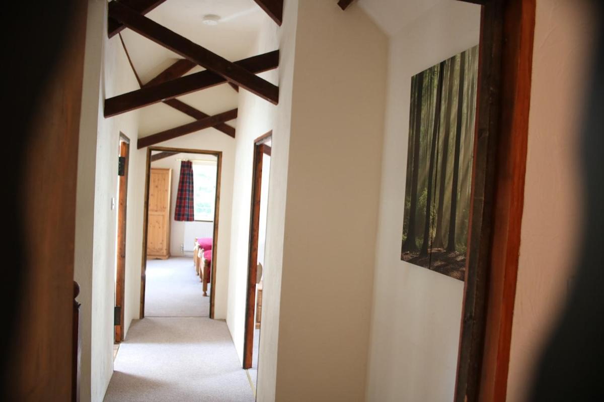 Award Winning Lower Whitsleigh Farm Cottage Roborough Eksteriør billede
